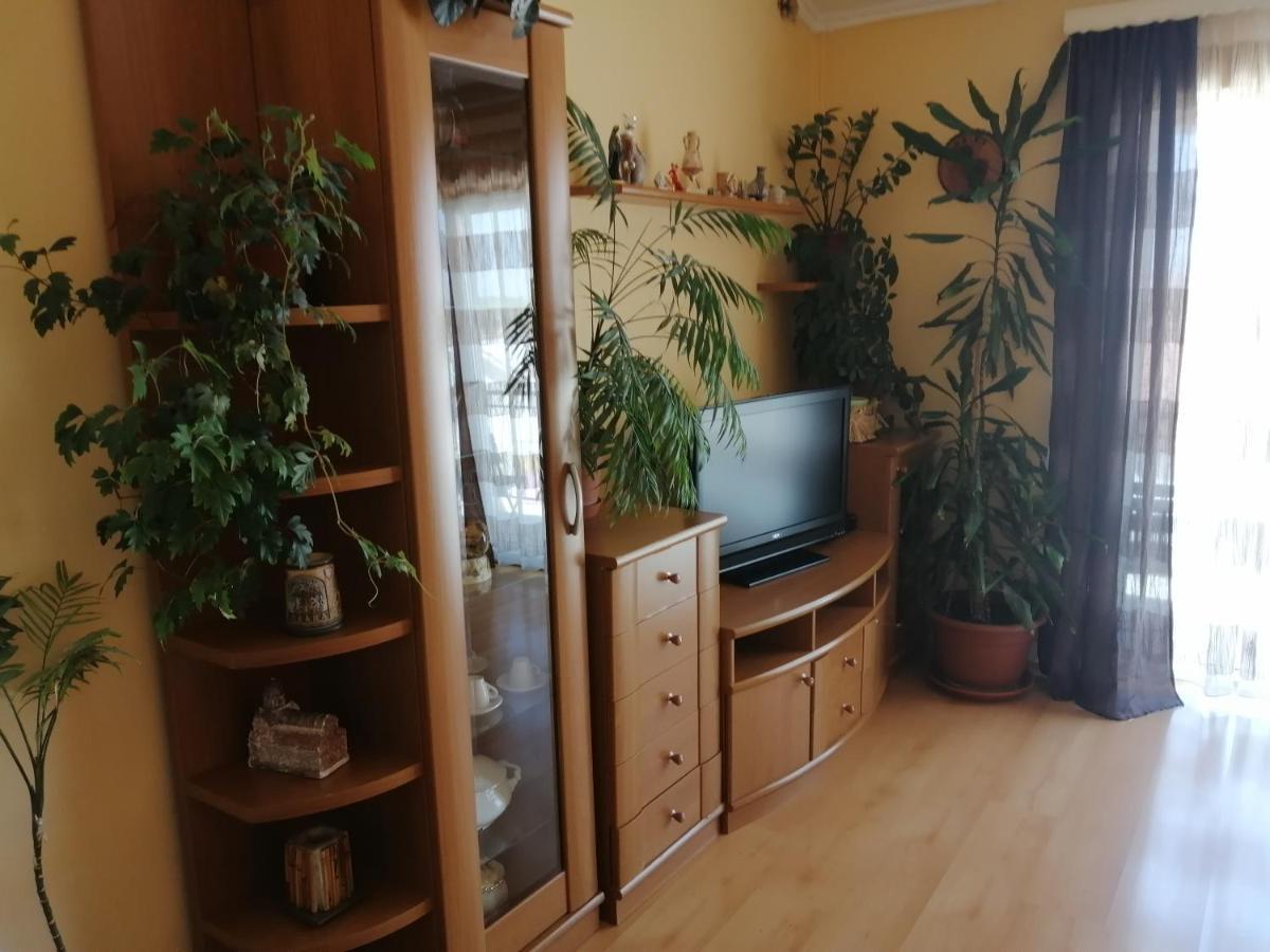 Goga Apartments Примоштен Экстерьер фото