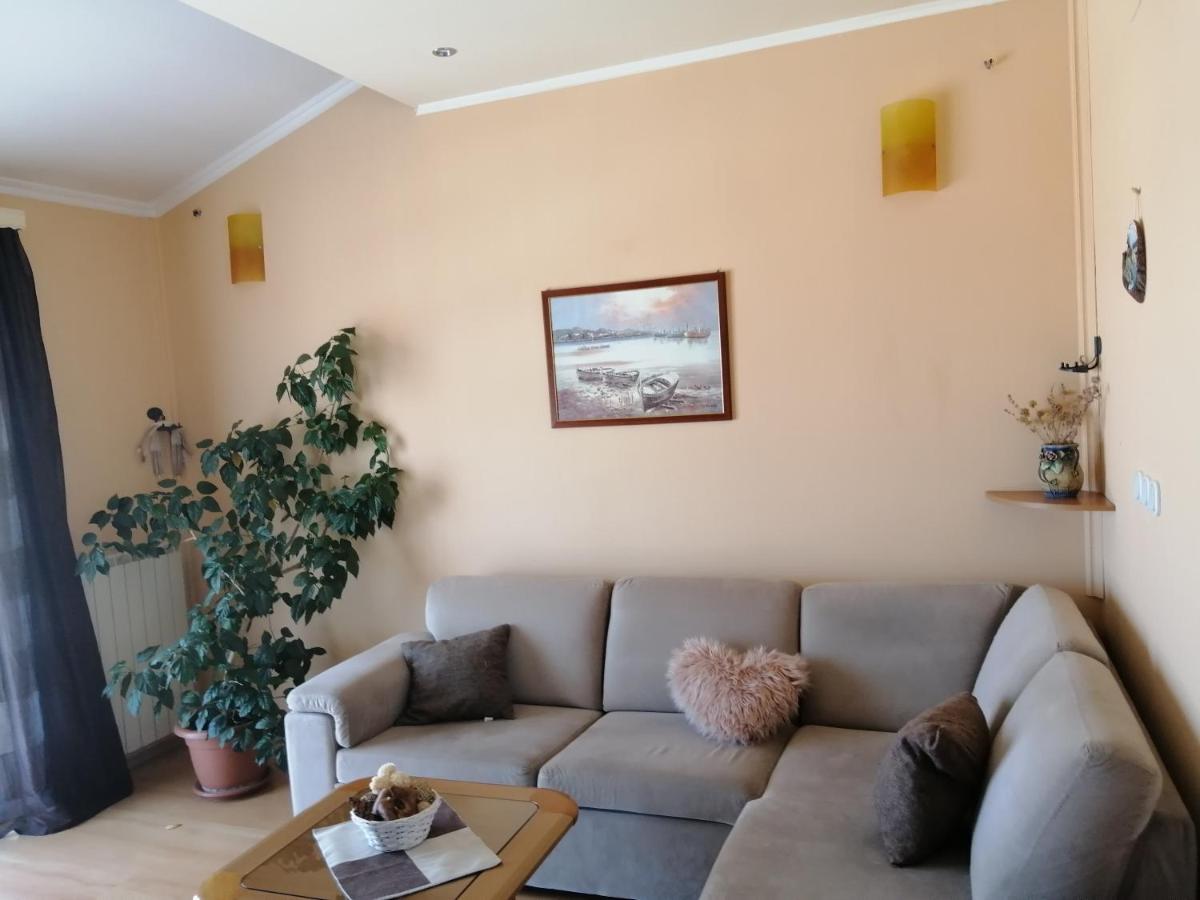 Goga Apartments Примоштен Экстерьер фото
